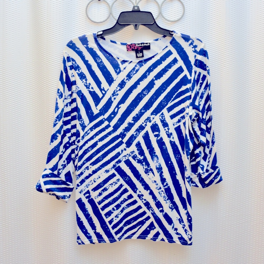 Peck & Peck, blue and white abstract design top